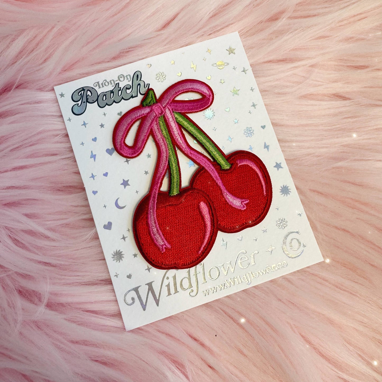 Wildflower + Co. - Cherry w. Bow Patch