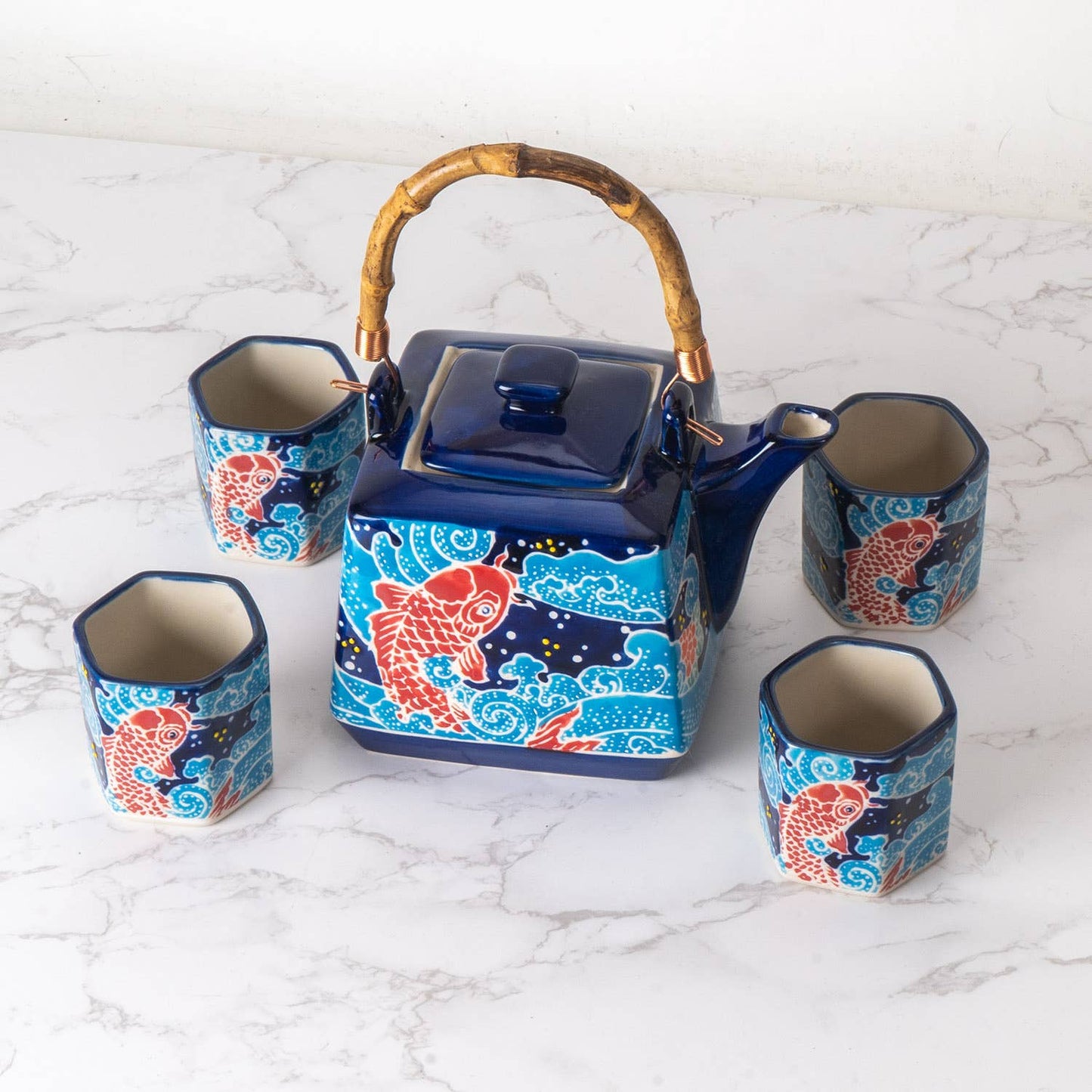 Urban Tokyo - Koi Fish Tea Set 20oz Tea Pot with 4 Cups