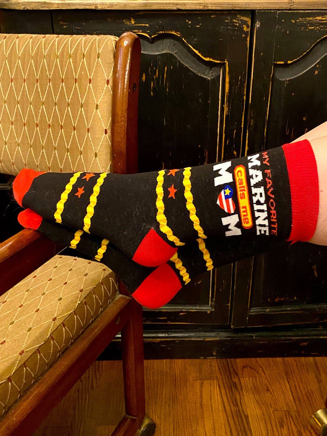 Fabdaz - My Favorite Marine Calls Me Mom Women's Crew Socks