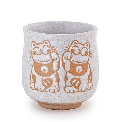 Urban Tokyo - Japanese Maneki Neko Lucky Cat Yunomi Style Tea Cup Reactive