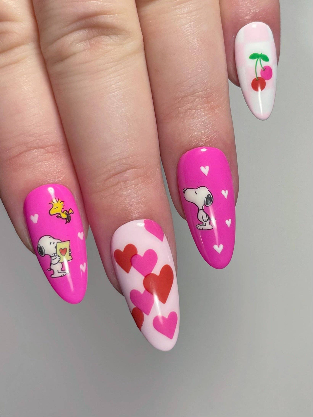 Nail Art Stickers - PEANUTS PUCKER UP