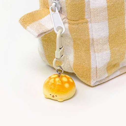 K-Wonderland - Mini Bakery Bread Random Keychain Box