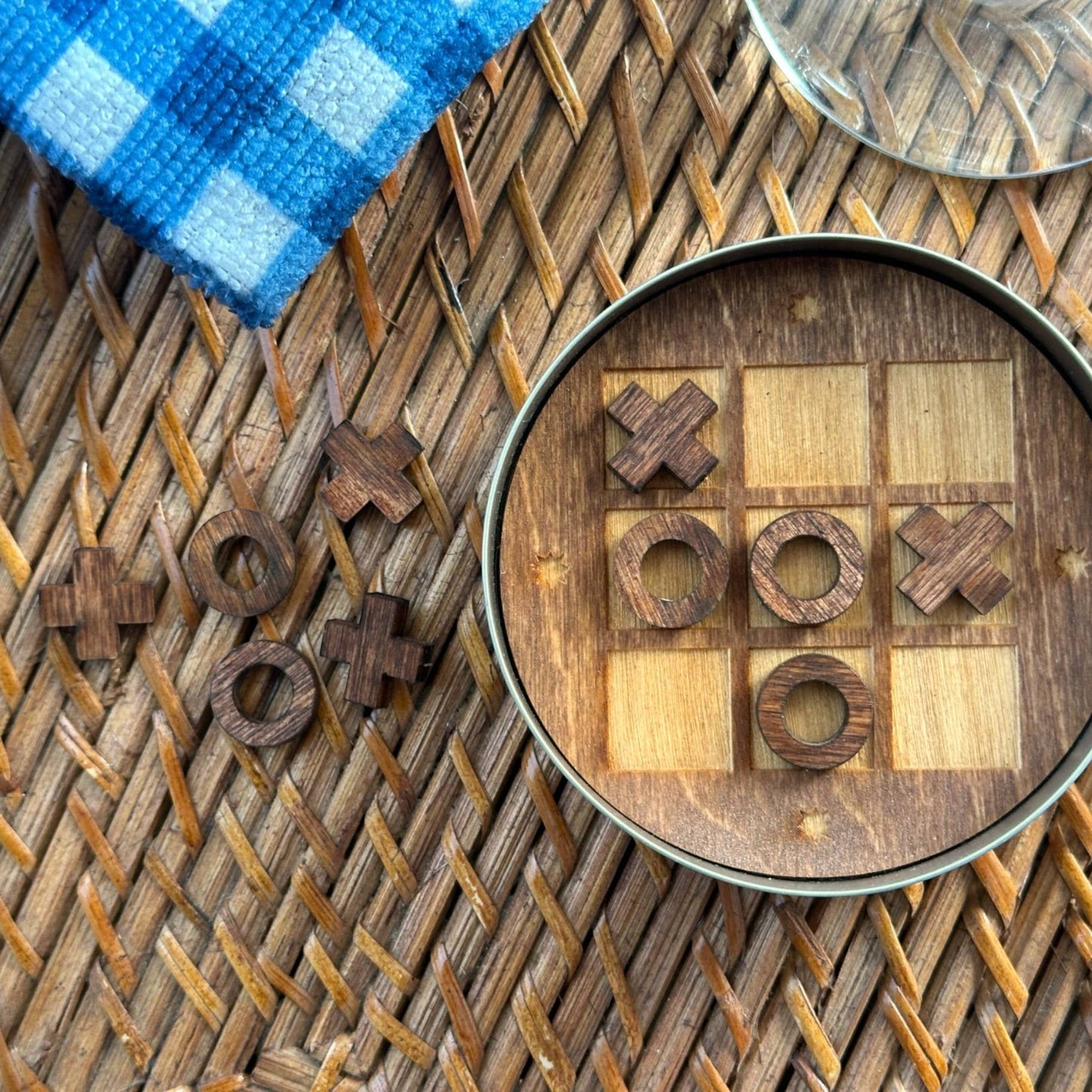 Games in the Round - Tic Tac Toe