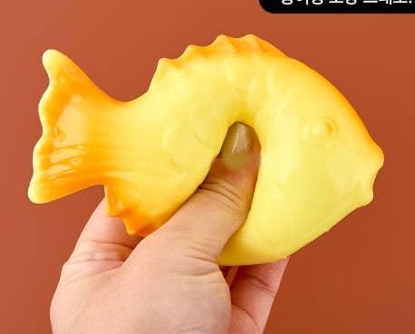Fish Bread Costume Squishy (Taiyaki Squishy)