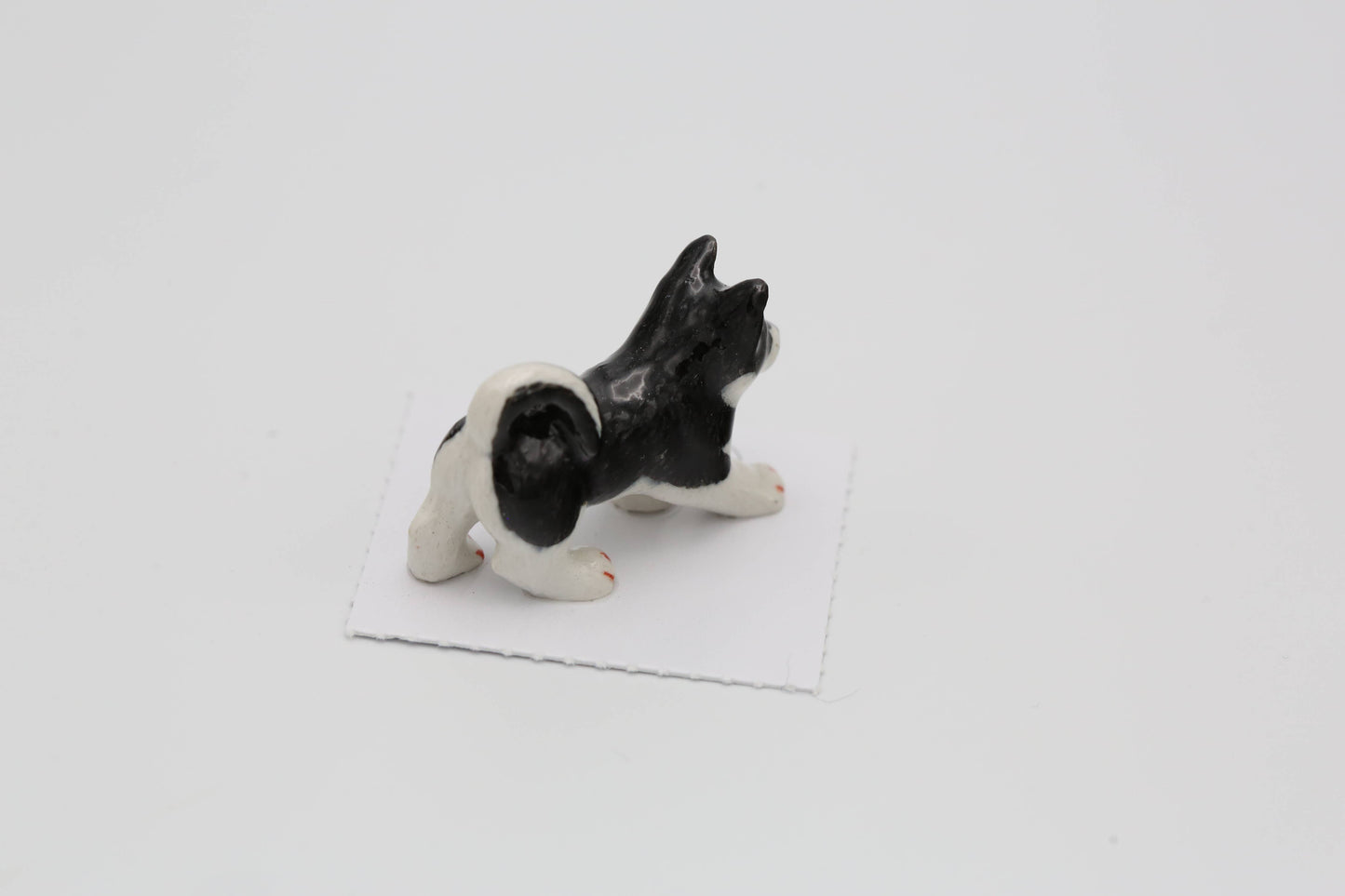 Little Critterz - Bering Siberian Husky Porcelain Miniature