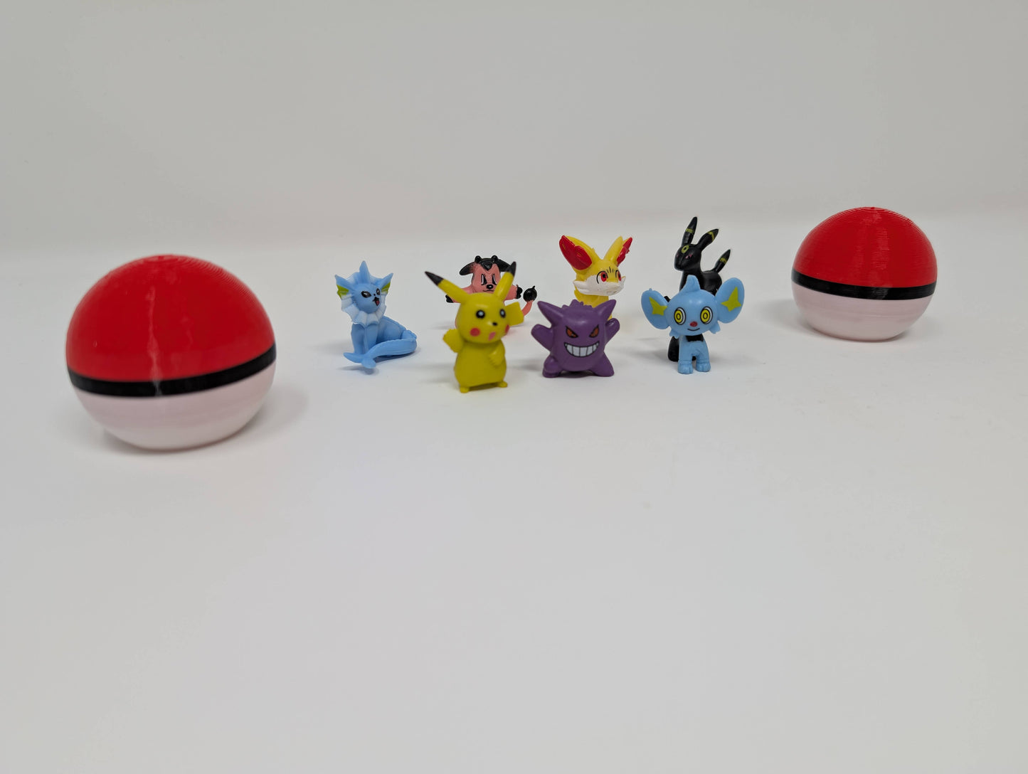 Mystery Pokemon Figuirines - Crackable Pokeballs - Stocking