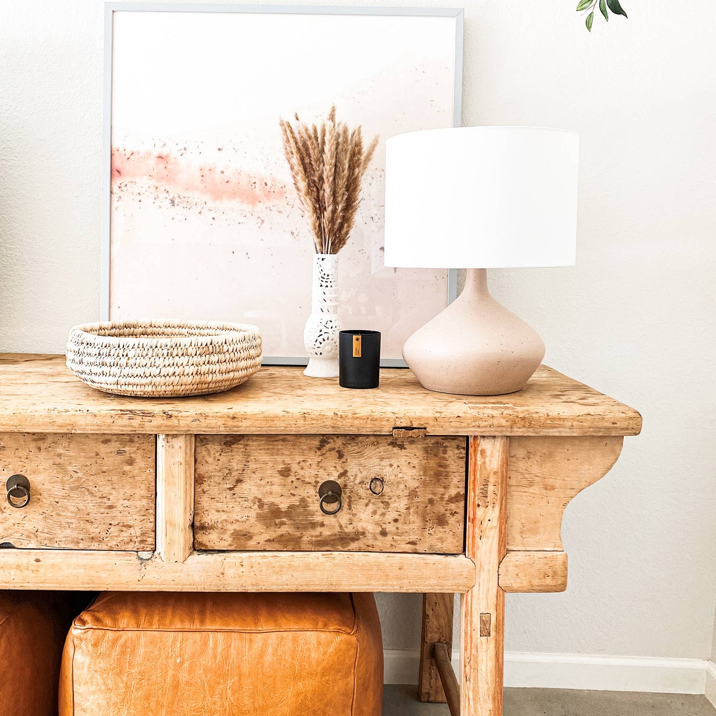 Calyan Wax Co. - Vetiver + Tonka - Matte Black Tumbler Soy Candle