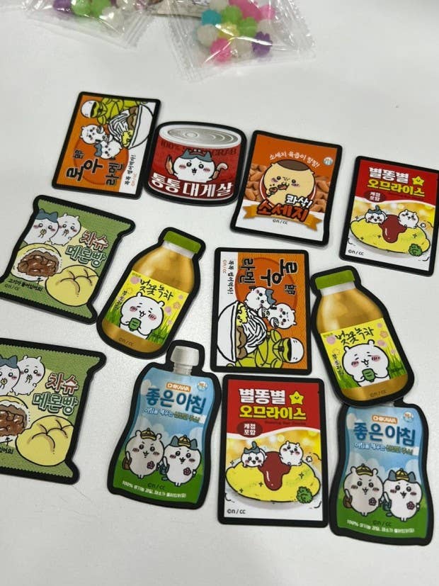 Chiikawa Snack Miniature Magnet Random Box