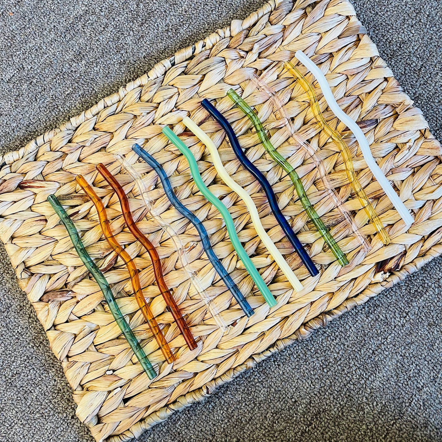 KuriArt Designs - Wavy Reusable Glass Straws