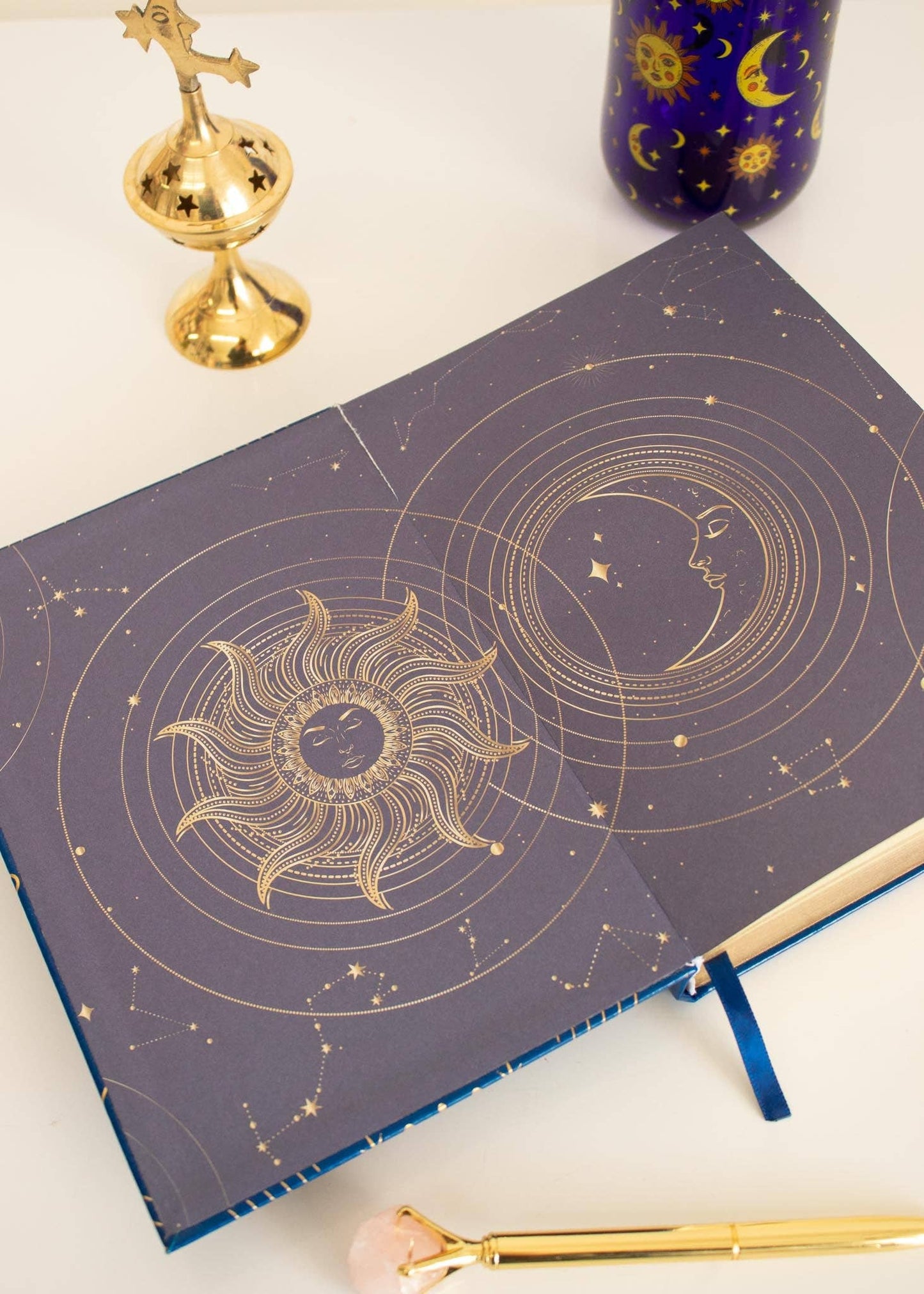 Canna Style - CELESTIAL JOURNAL