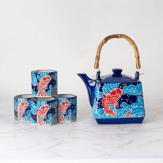 Urban Tokyo - Koi Fish Tea Set 20oz Tea Pot with 4 Cups