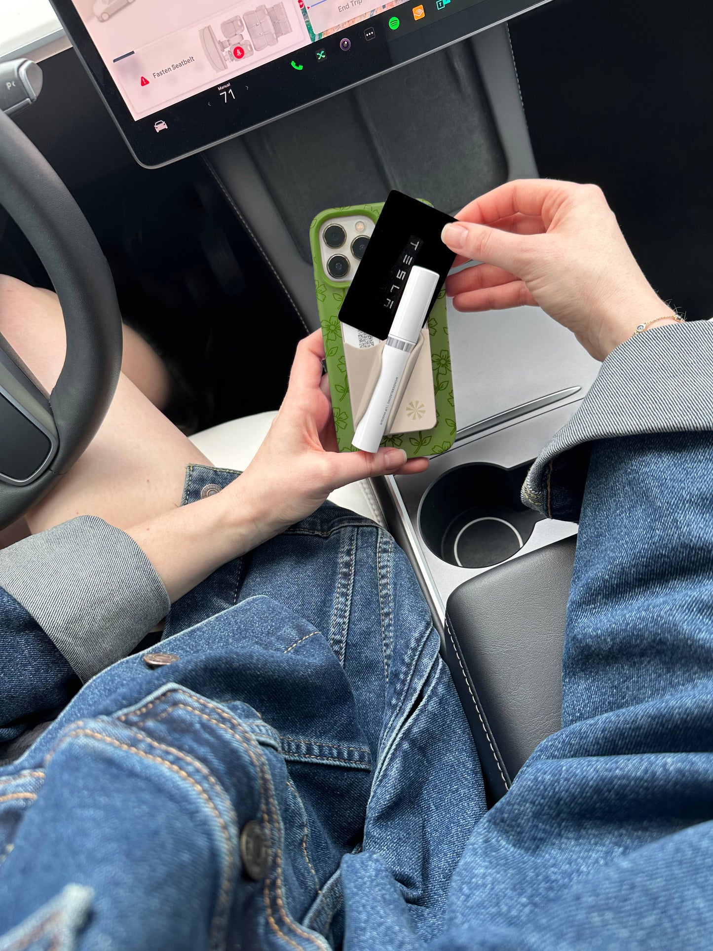 Bare Necessities : Phone-Back Pocket