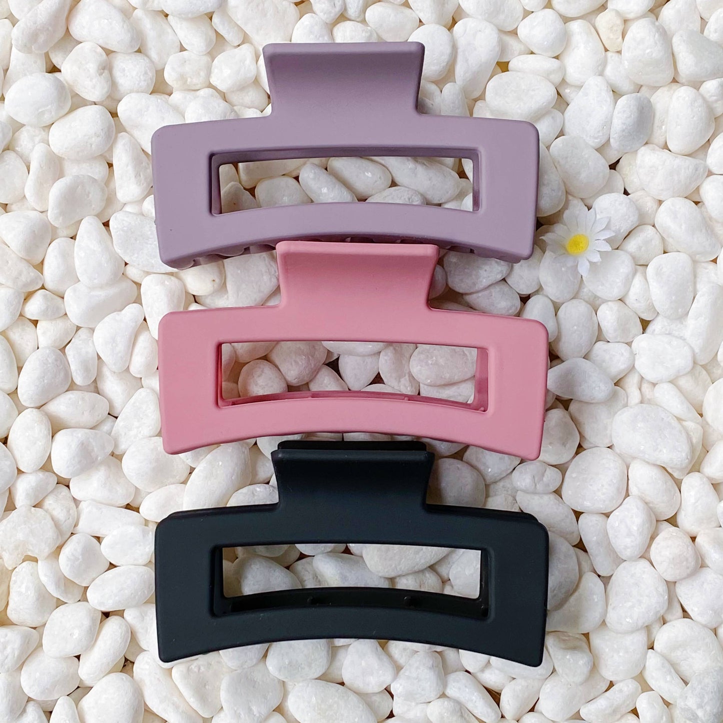 Ellison+Young - Monotone Hair Claw Set