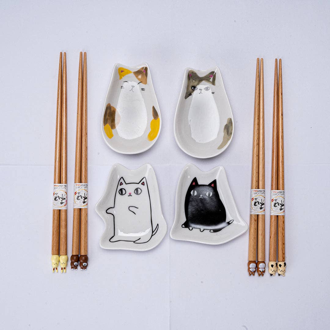 Urban Tokyo - 4 Pair Cute Cats Wooden Chopsticks and Sauce Dish Gift Set (1/20)