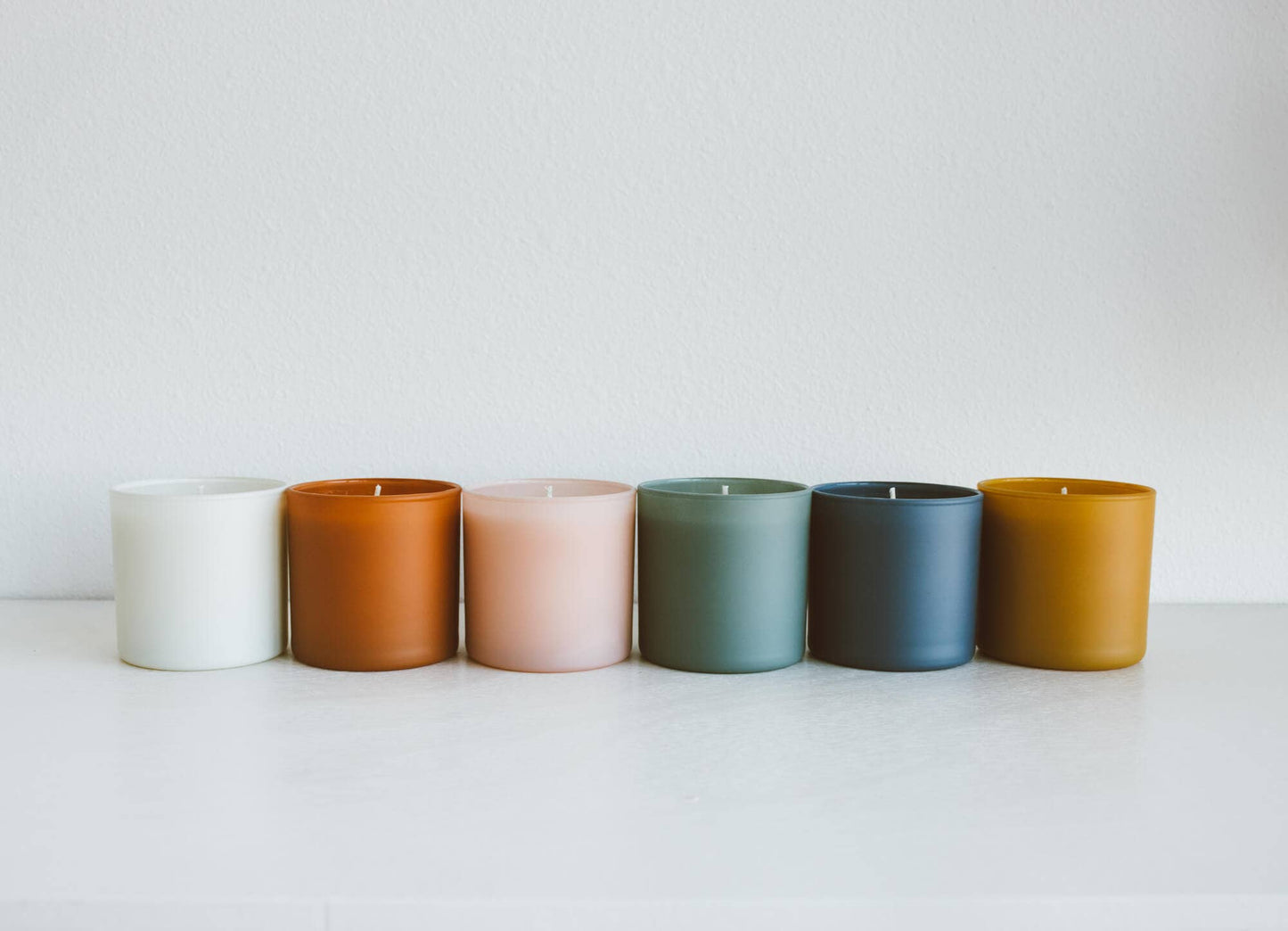 Calyan Wax Co. - Vetiver + Tonka - Dignity Series Soy Candle