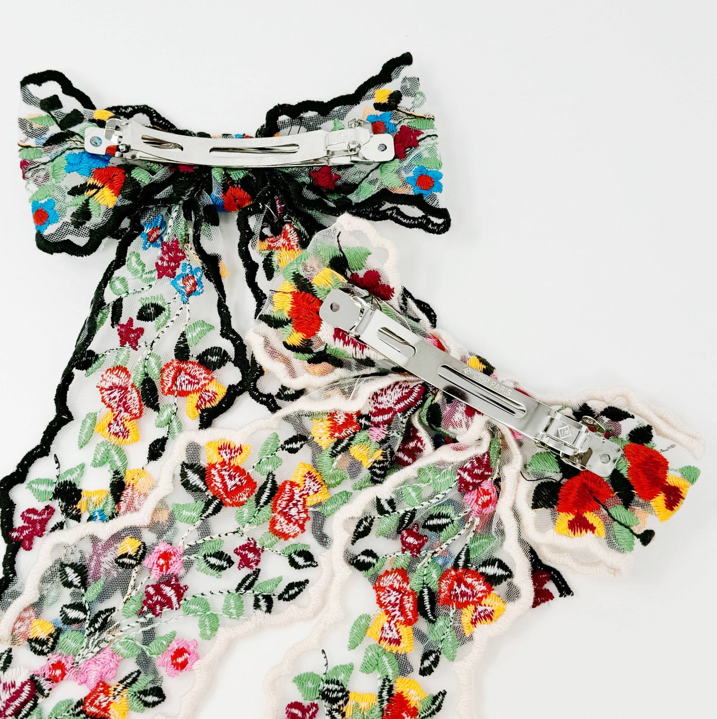 Ellison+Young - Blooming Garden Lacey Bow Hair Clip