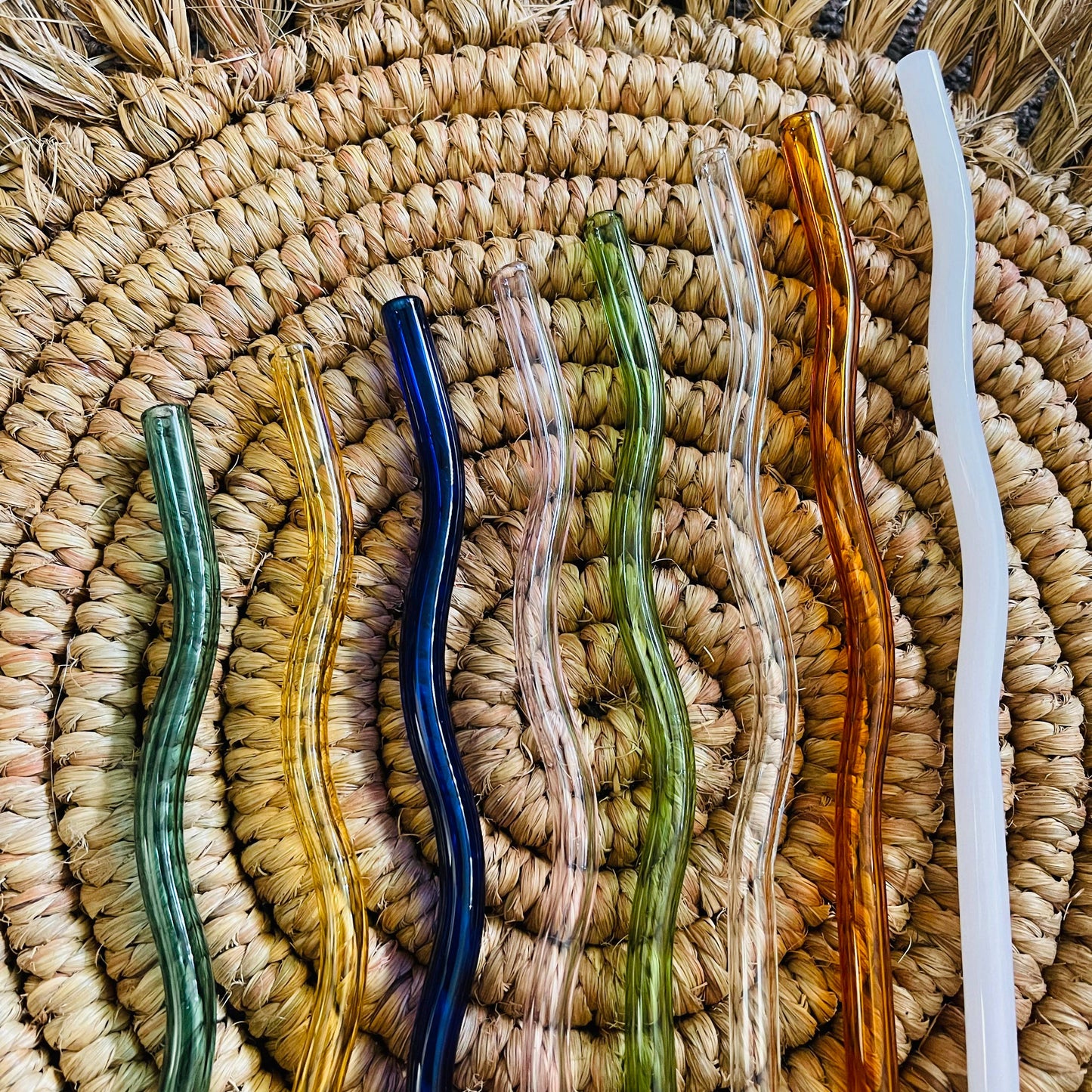 KuriArt Designs - Wavy Reusable Glass Straws