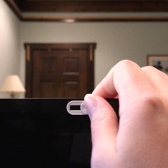 Tech Candy - BAD GUY BLOCKER WEBCAM SECURITY CURTAIN : BLACK