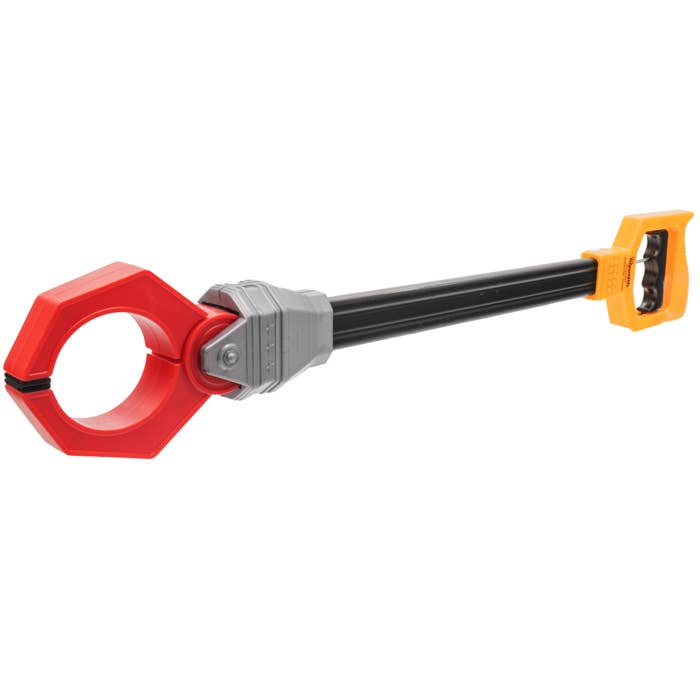 Astroverse 18" Robot Claw, Extended Reacher, Grab It